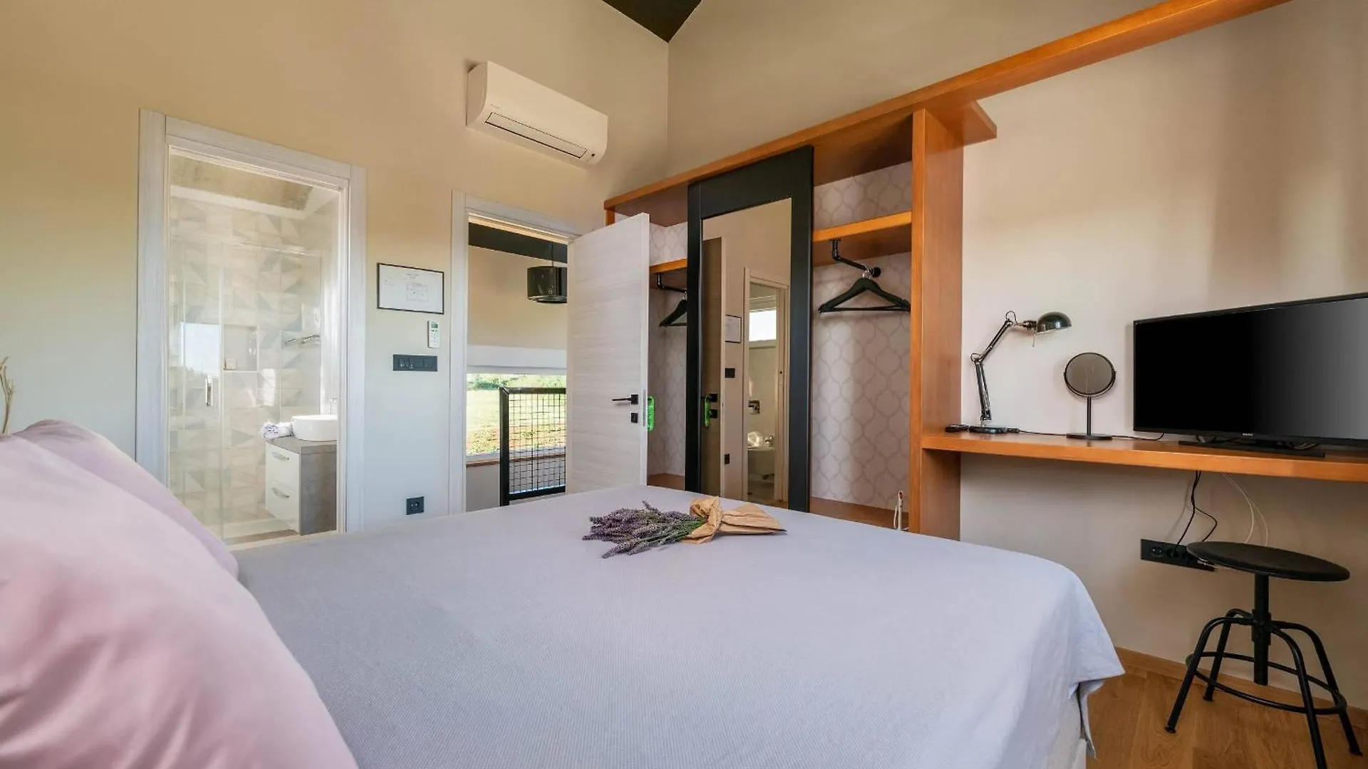 Holiday home Holiday House Brajdine Lounge Jursici