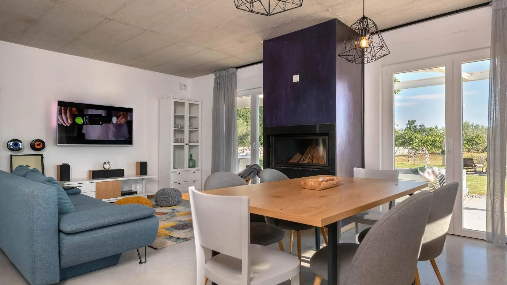 Holiday House Brajdine Lounge Jursici 0*,