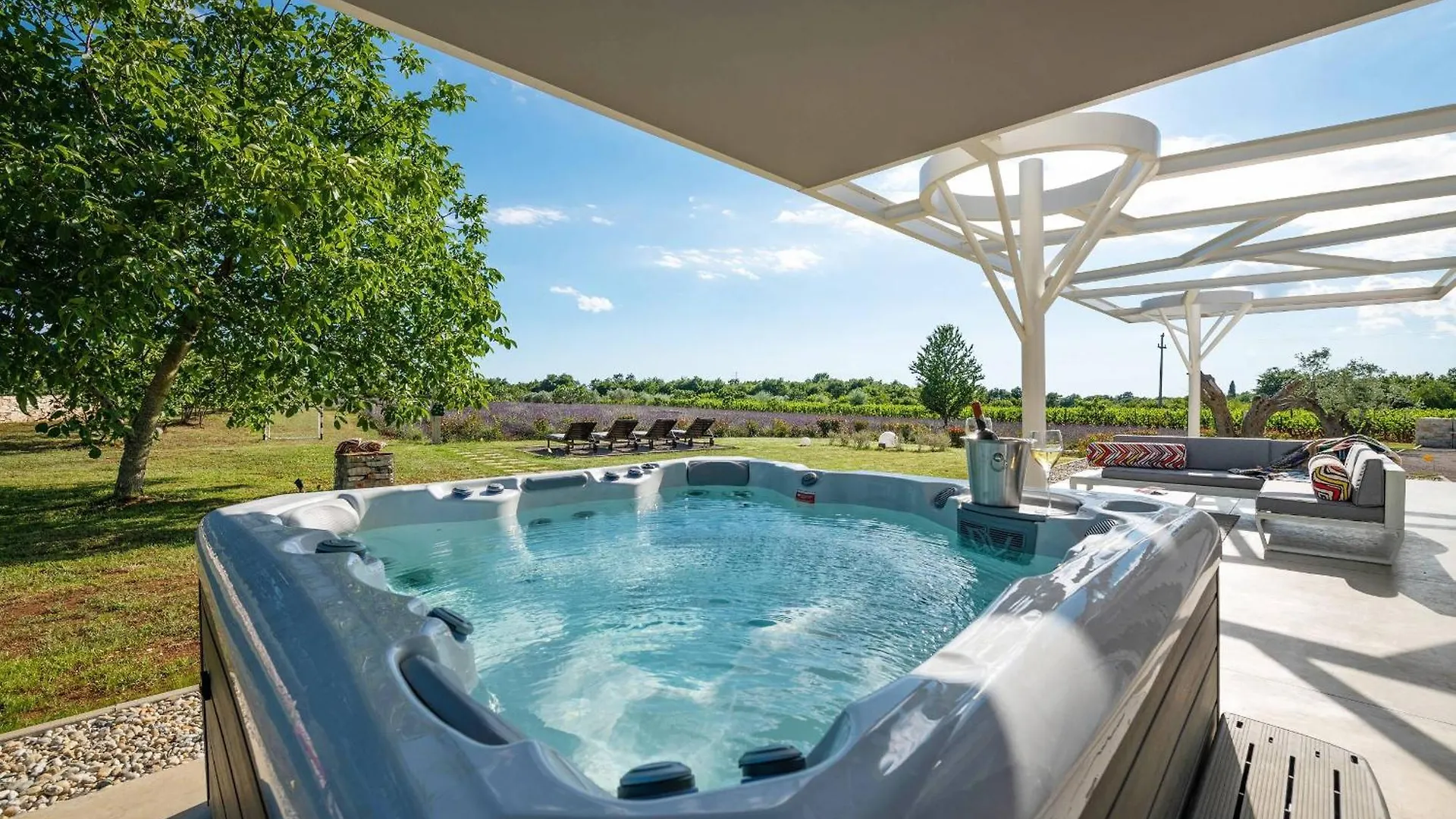 Holiday home Holiday House Brajdine Lounge Jursici
